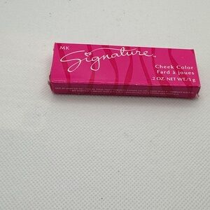 MK Signature Cheek Color - Pink Meringue 8875